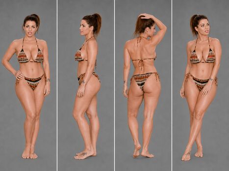 Private Leaked Holly peers exclusive onlyfans photos 2026