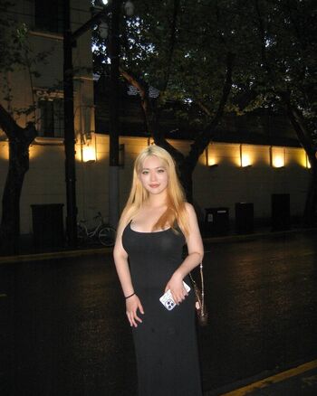 holly_shu_