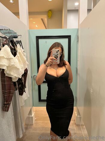 Private Leaked Honeyleche exclusive onlyfans photos 2026