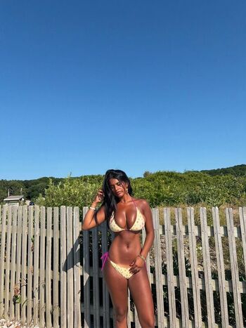 Private Leaked Honeypot exclusive onlyfans photos 2026