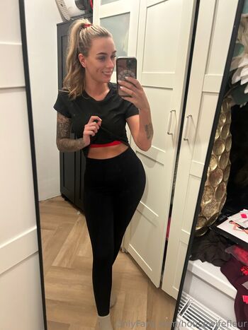 Private Leaked Hotwifefleur exclusive onlyfans photos 2026