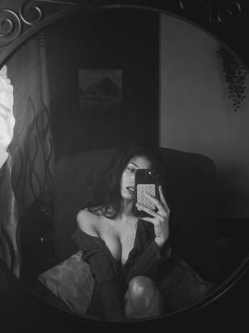 Private Leaked Husn ki parii exclusive onlyfans photos 2026
