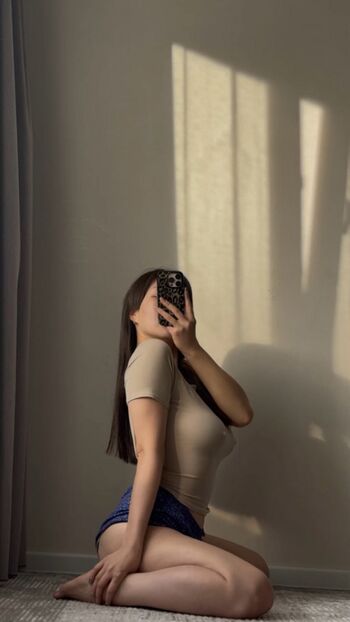 Private Leaked Hyo exclusive onlyfans photos 2026