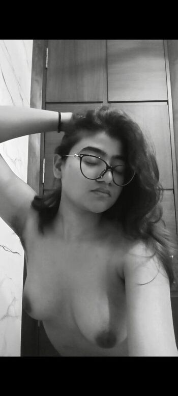 Private Leaked Indian exhibition exclusive onlyfans photos 2026