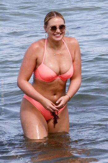 Private Leaked Iskra lawrence exclusive onlyfans photos 2026