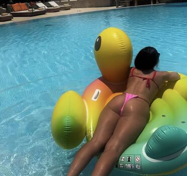 JasminCrichtonx