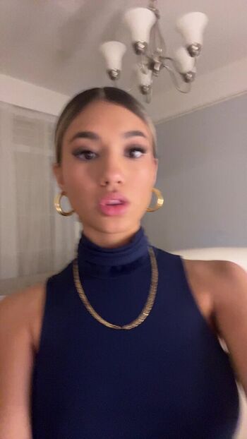 jasmine_enriquez