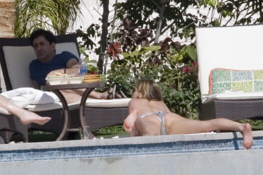 Private Leaked Jennifer anniston exclusive onlyfans photos 2026