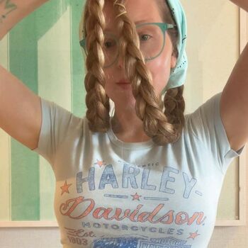 Jessie Cave