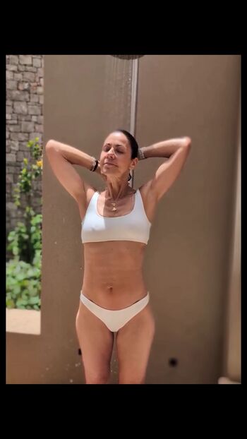 Private Leaked Julia bradbury exclusive onlyfans photos 2026