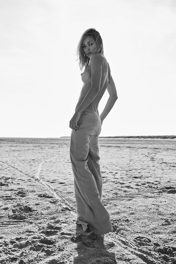 Justine Nicolas
