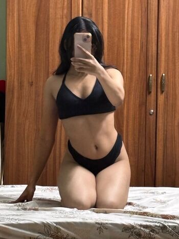Private Leaked Kanika singhania exclusive onlyfans photos 2026