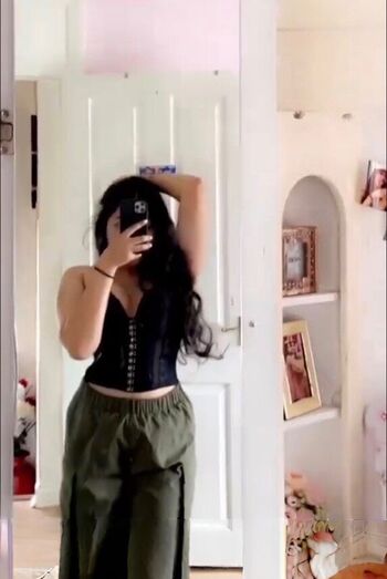 Private Leaked Kashvi nigam exclusive onlyfans photos 2026