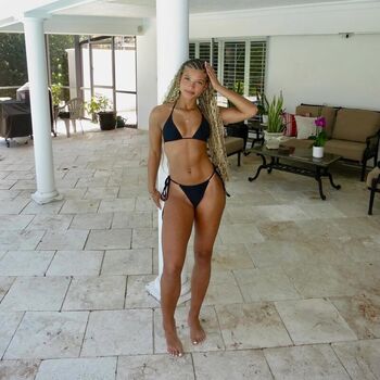 Private Leaked Kendall jones exclusive onlyfans photos 2026