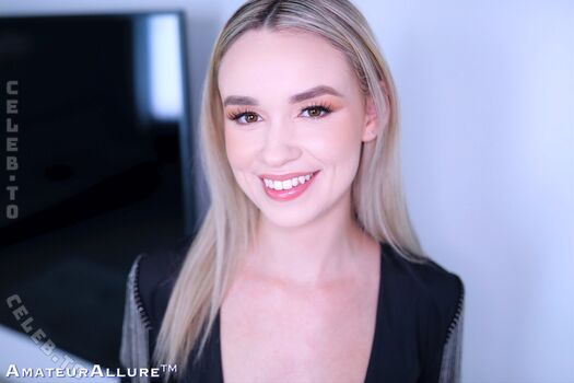 Private Leaked Khloe kingsley exclusive onlyfans photos 2026
