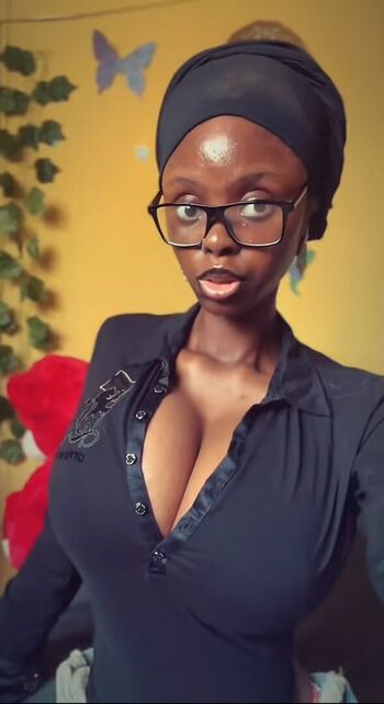 Private Leaked Kikiolaola exclusive onlyfans photos 2026