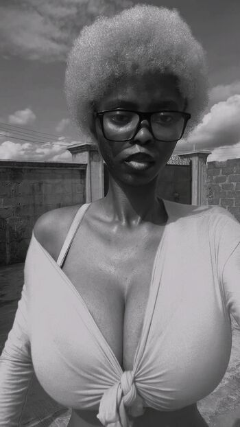 Private Leaked Kikiolaola exclusive onlyfans photos 2026