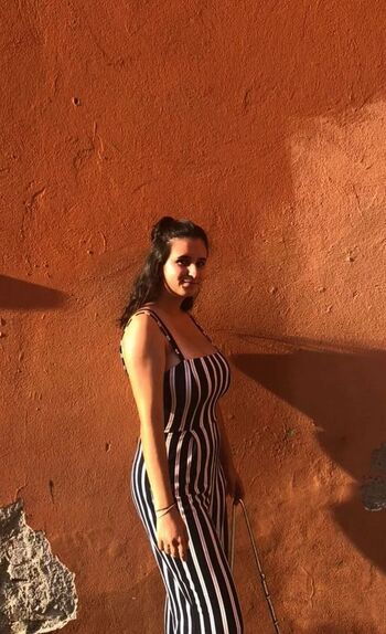 Private Leaked Apfelstrudel/ exclusive onlyfans photos 2026