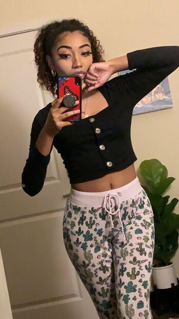 Private Leaked Krystalogy exclusive onlyfans photos 2026