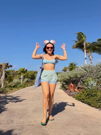 Larissa Manoela