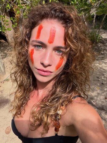 Private Leaked Laryssa ayres exclusive onlyfans photos 2026
