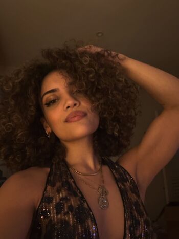 Private Leaked Laurie hernandez exclusive onlyfans photos 2026