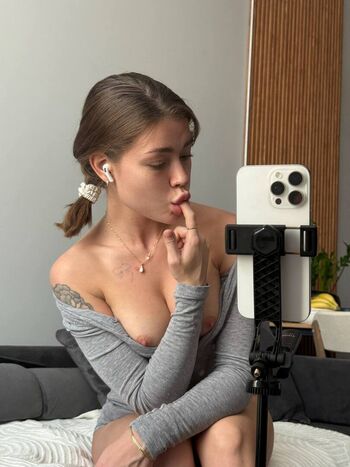 Private Leaked Lea winds exclusive onlyfans photos 2026