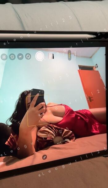 Leogurlll23