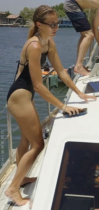 Private Leaked Leonie massmann exclusive onlyfans photos 2026