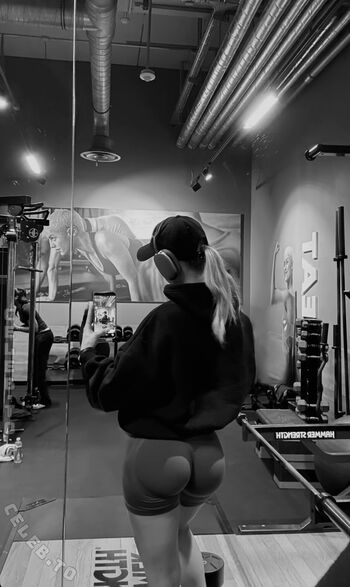 Private Leaked Leonie rld exclusive onlyfans photos 2026