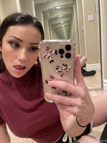 Lexi Poll Asmr