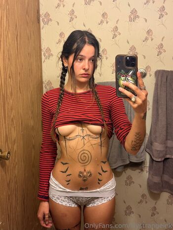 Private Leaked Lilystrangeink exclusive onlyfans photos 2026