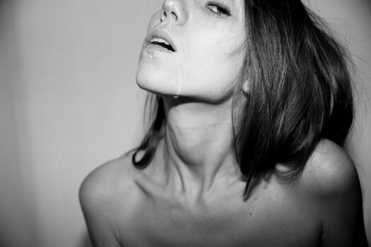 Private Leaked Lina milk exclusive onlyfans photos 2026