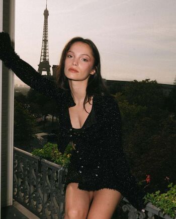 Private Leaked Lola le lann exclusive onlyfans photos 2026
