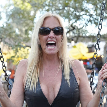 Lorraine Ziff