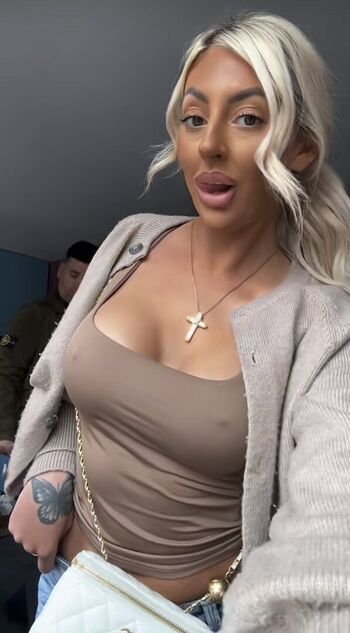 Private Leaked Lucyrebeccaofficial exclusive onlyfans photos 2026