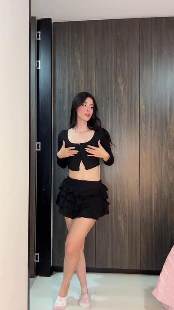 Private Leaked Luisa valencia exclusive onlyfans photos 2026