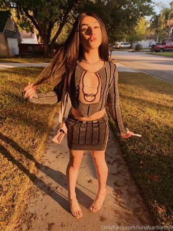 lunabarbiedoll