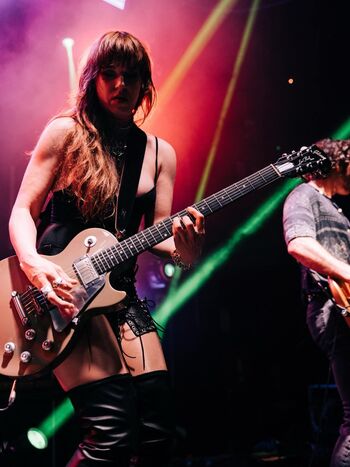 Private Leaked Lzzy hale exclusive onlyfans photos 2026