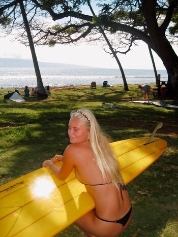 Private Leaked Makenaheustis exclusive onlyfans photos 2026