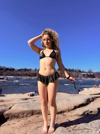 Private Leaked Makenna dean exclusive onlyfans photos 2026