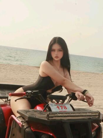 Maria Akira Shimizu
