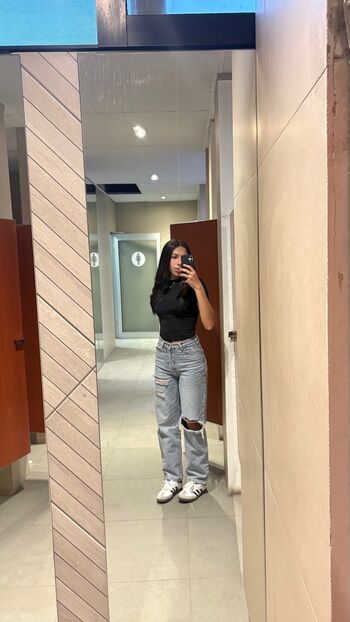 Private Leaked Mariel mendoza exclusive onlyfans photos 2026