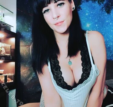 Private Leaked Mariesaint exclusive onlyfans photos 2026