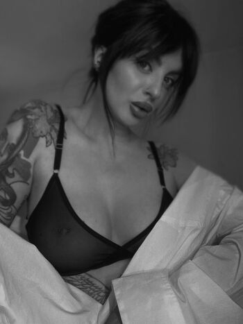 Private Leaked Medovaya baba exclusive onlyfans photos 2026