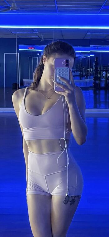 Private Leaked Mia cismondi exclusive onlyfans photos 2026