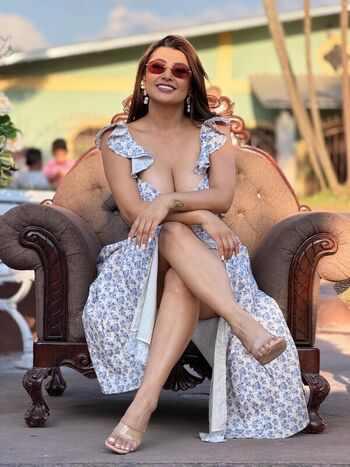 Milagro Flores