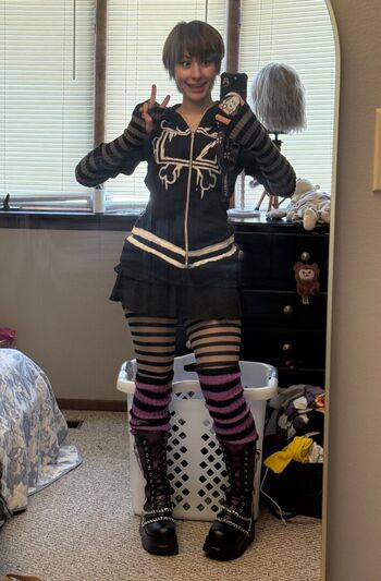 mimidoescosplay