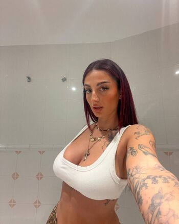 Private Leaked Misschampagnemami exclusive onlyfans photos 2026