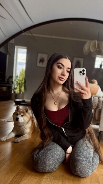 Private Leaked Missmikkaa page exclusive onlyfans photos 2026